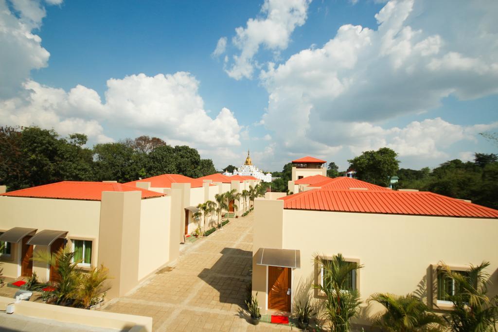 Kanbawza Hinthar Hotel Bago Kültér fotó