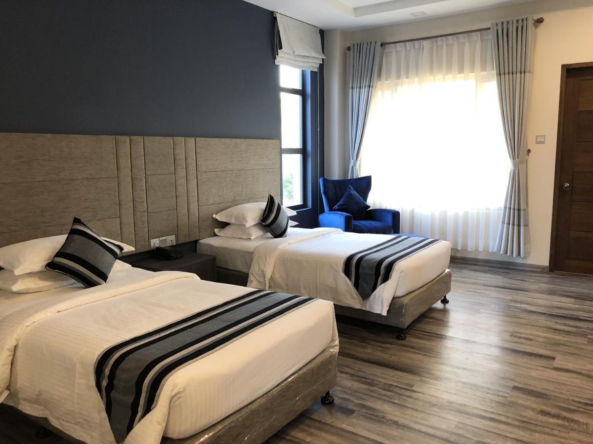 Kanbawza Hinthar Hotel Bago Kültér fotó